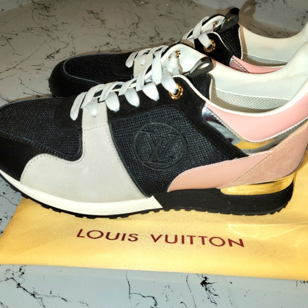 **New** Louis Vuitton Tennis Shoes